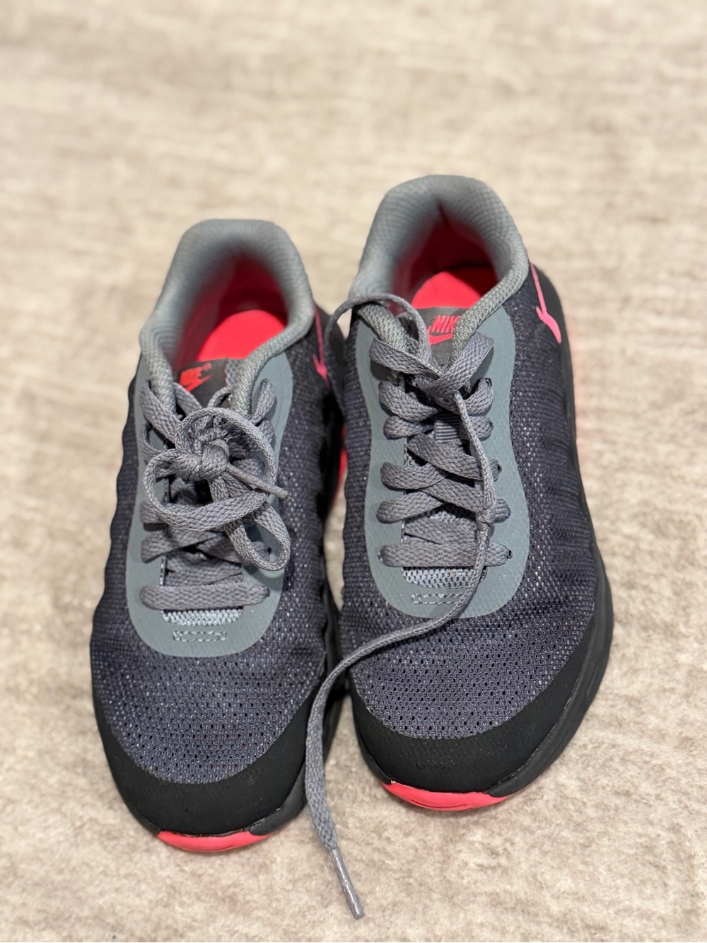 Nike Gray and Pink Kids Running Shoes airmax